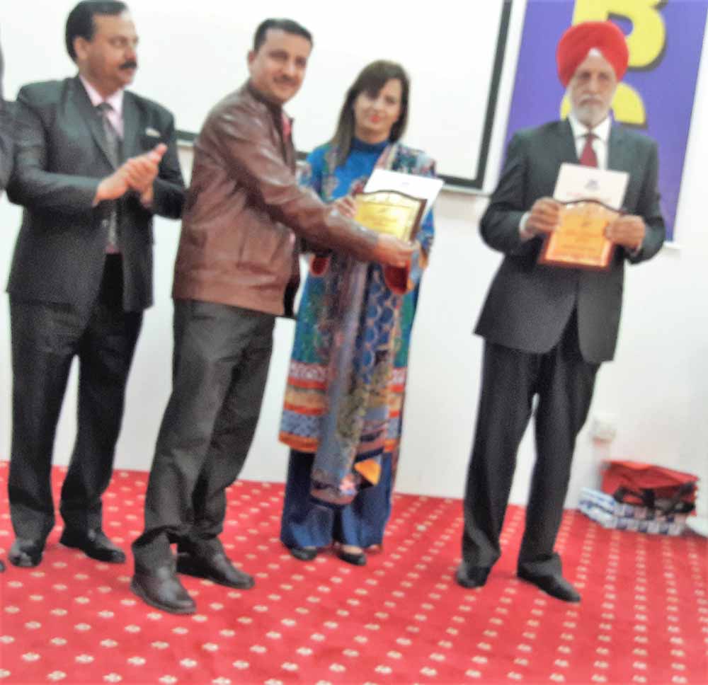 CT Group of Institution-Best Teacher Award 2017- Mr. Suresh Sharma